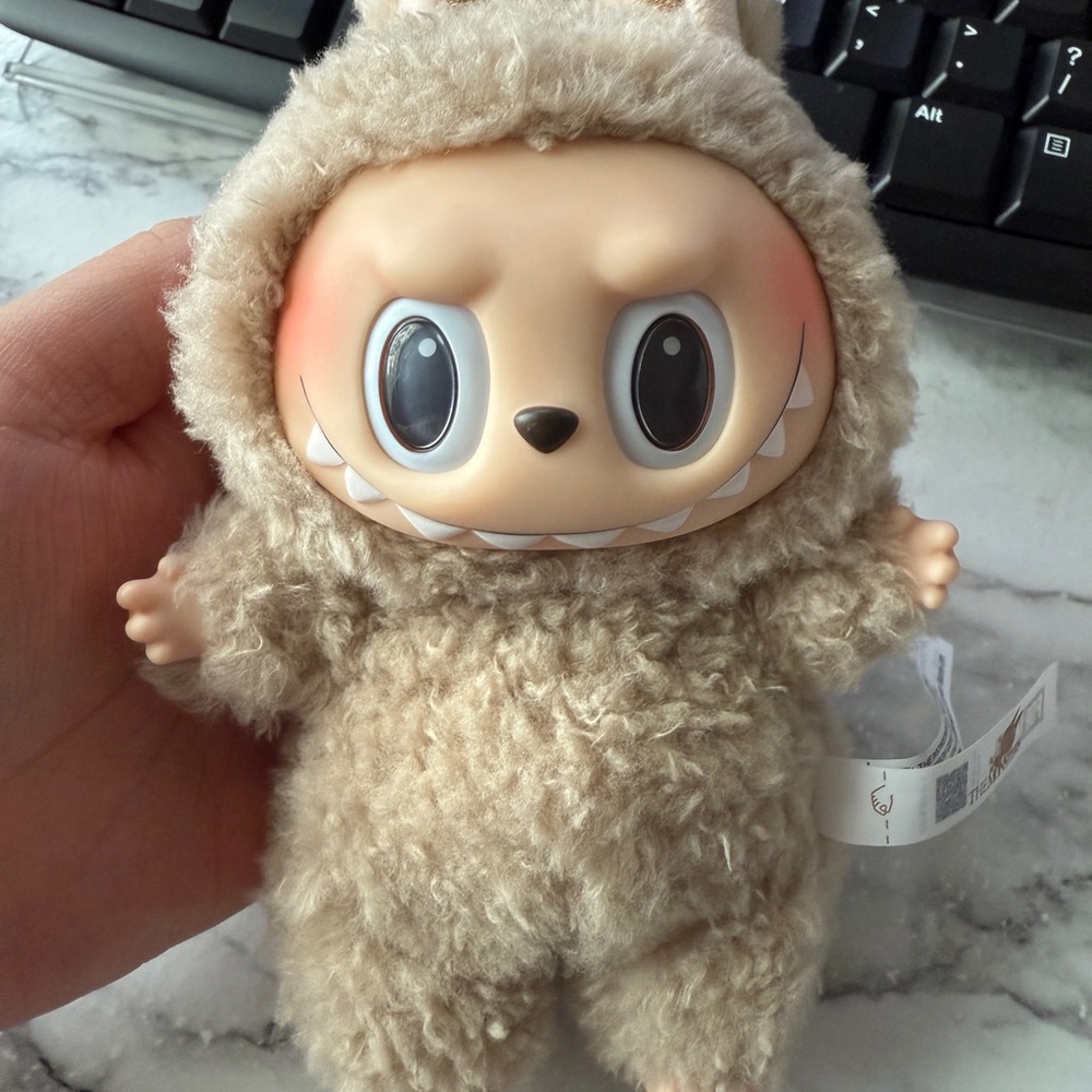 Authentic Labubu - Picture 2 of 4
